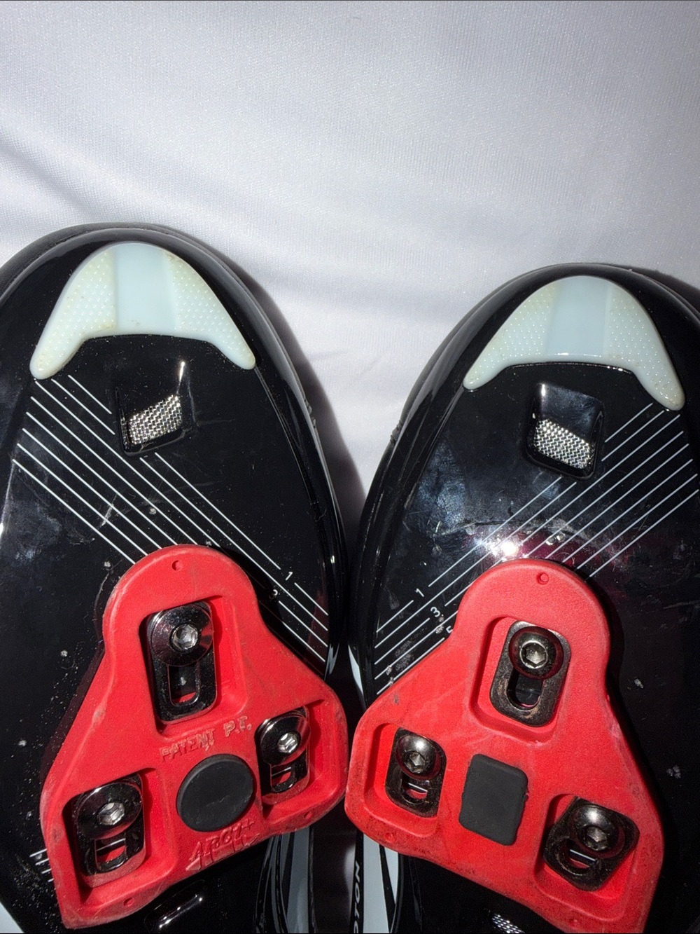 Peloton Black Cycling Shoes with Red Lining - Picture 9 of 10
